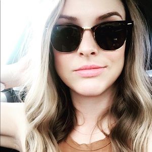 Meet your Posher, Meggy